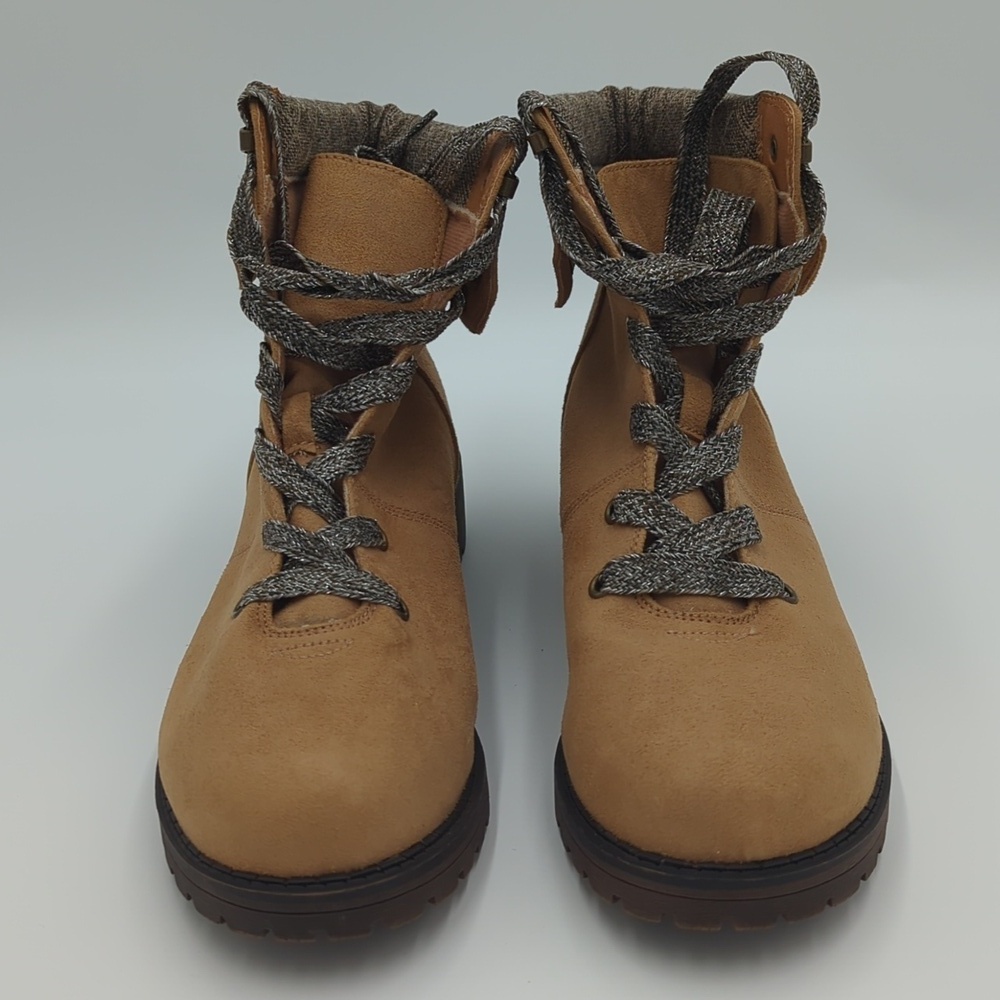 Jellypop Tania Gorpcore Ankle Combat Boots Lace up 11M Tan Outdoorsy Lug Sole